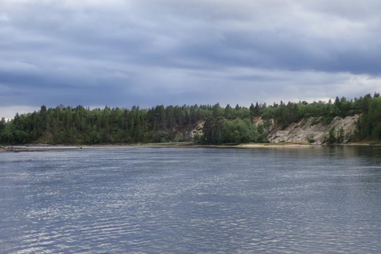 Neiden river. Bigger, wider and longer stretches with gentle paddling.